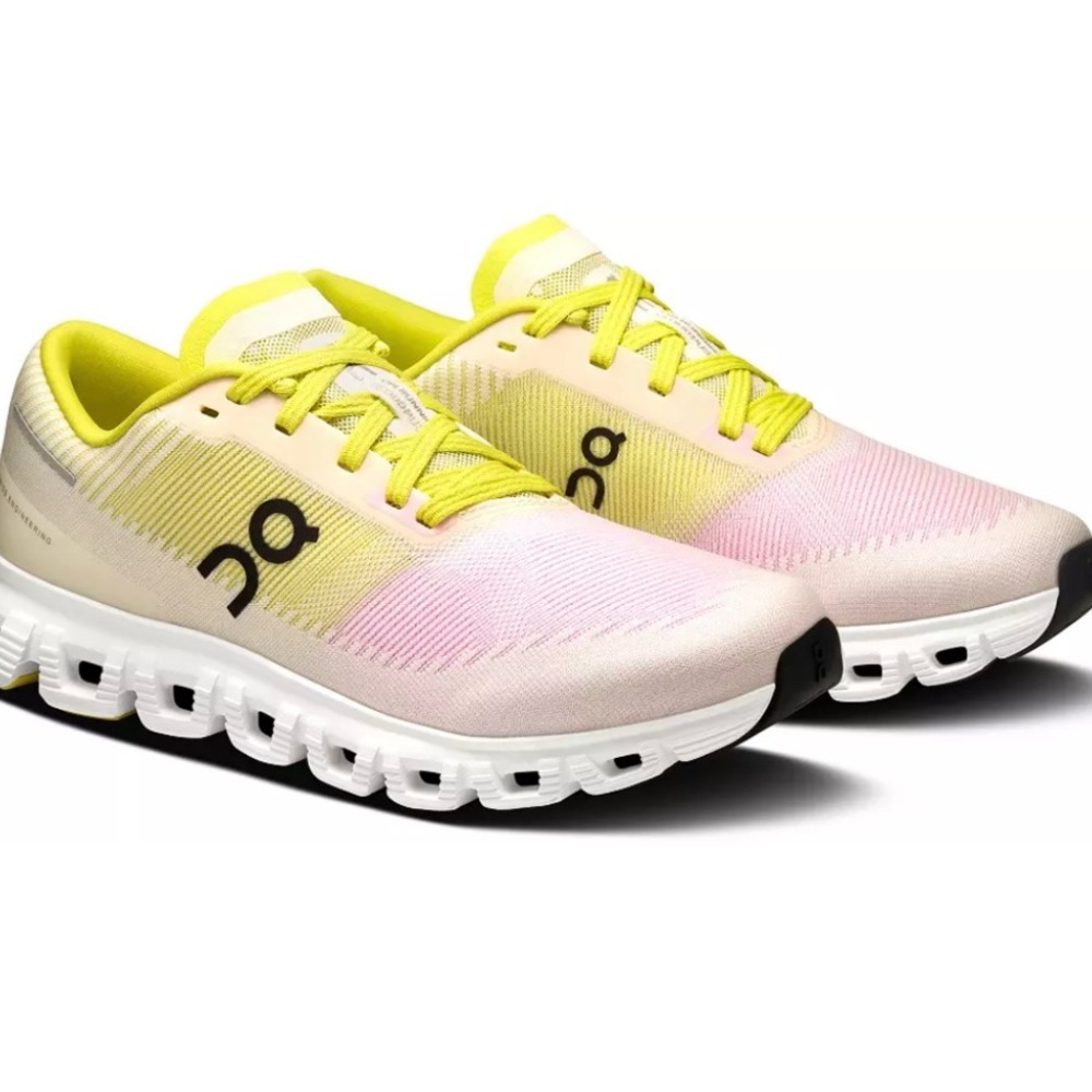 On Women's Cloud 6 Push running shoes - size 10